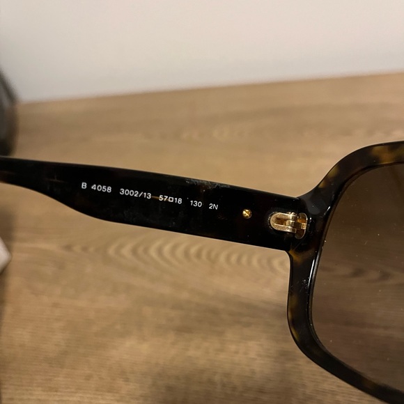 Burberry Sunglasses Women Ladies No Prescription Brand New Case Included - Picture 8 of 12